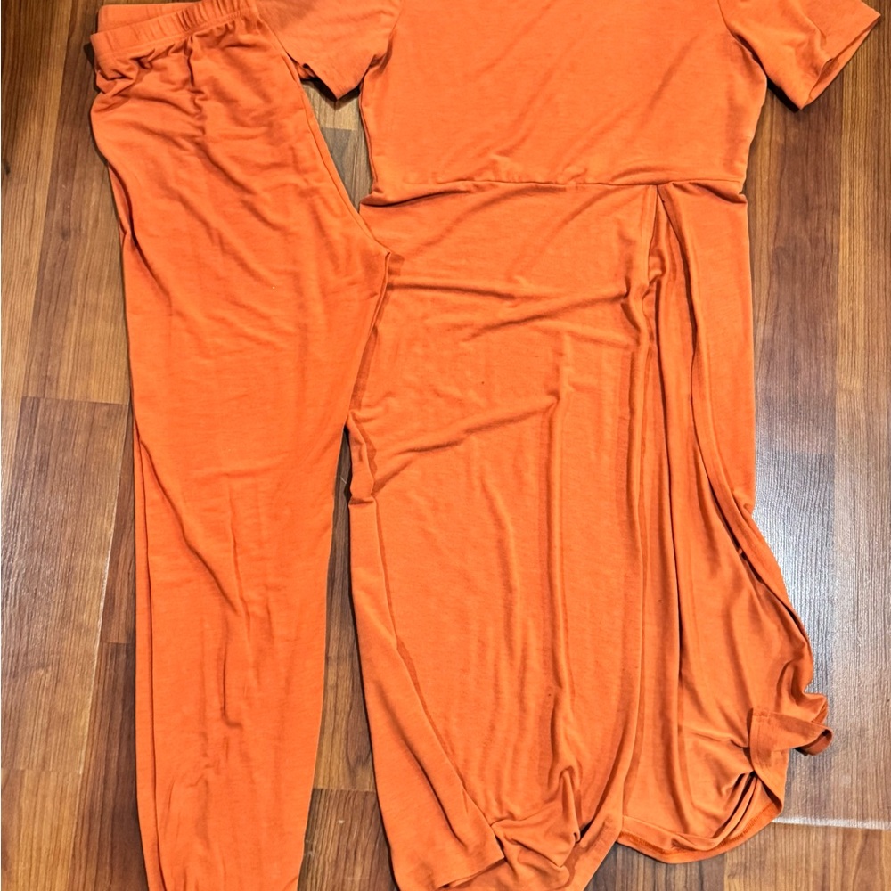A Classy Chic Boutique Orange Short Sleeve Pajama Set - Picture 13 of 13